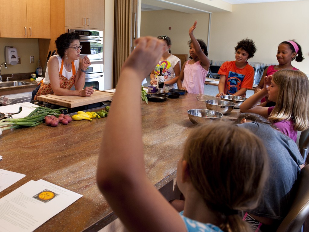 WWFM Cooking Class at the UNC Wellness Center in Cary. Photo copyright Casey Boone Photography.